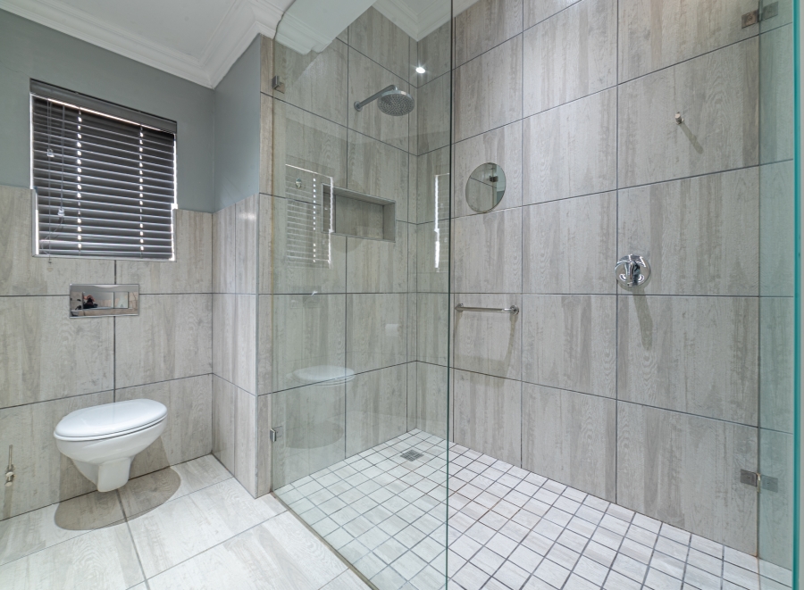 3 Bedroom Property for Sale in Hartenbos Central Western Cape